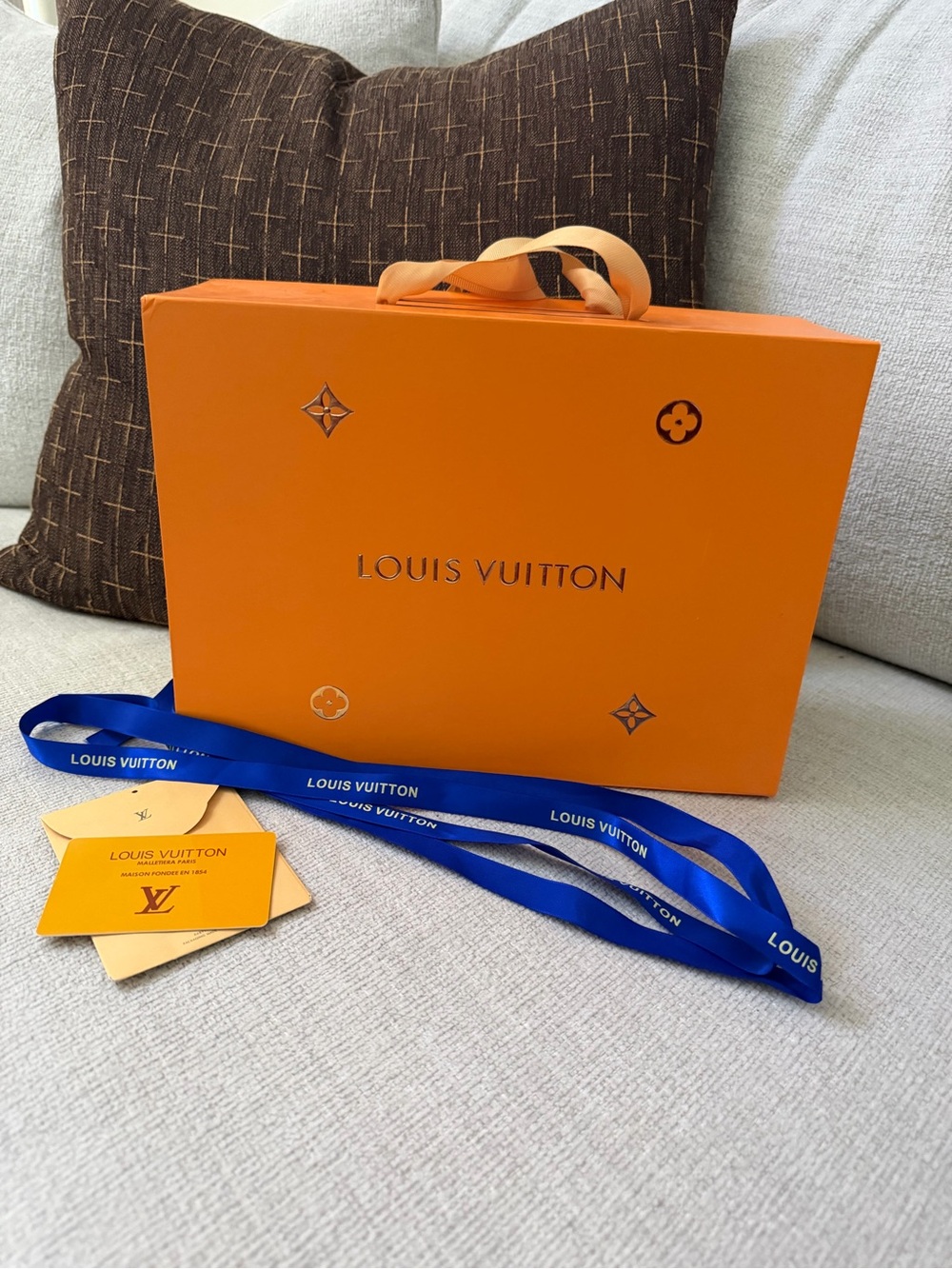 Louis Vuitton magnetic gift box